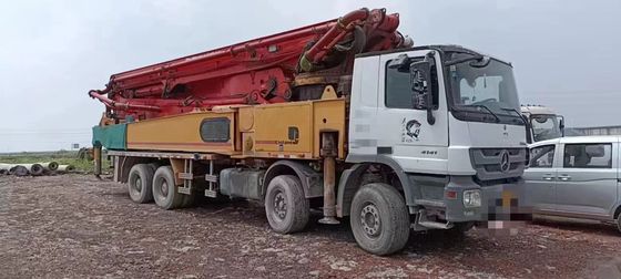 메스데 벤츠 샤시 8×4과 사용 콘크리트 펌프 푸츠마이스터 56-5 미터